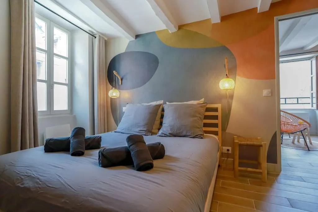 Apartment L'Instant Paquier 3 Etoiles - Vieille Ville, Face Au Lac, 6 Personnes Annecy France