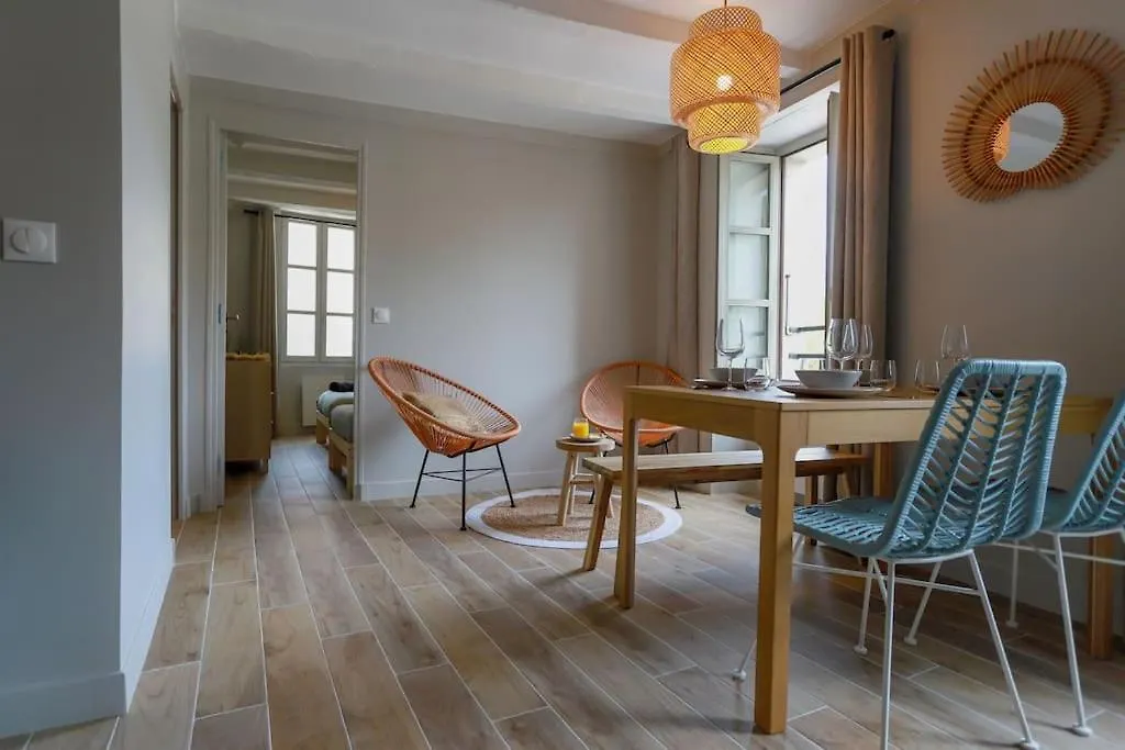 Apartment L'Instant Paquier 3 Etoiles - Vieille Ville, Face Au Lac, 6 Personnes Annecy